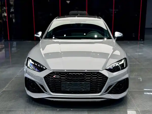 Audi RS 5 2022