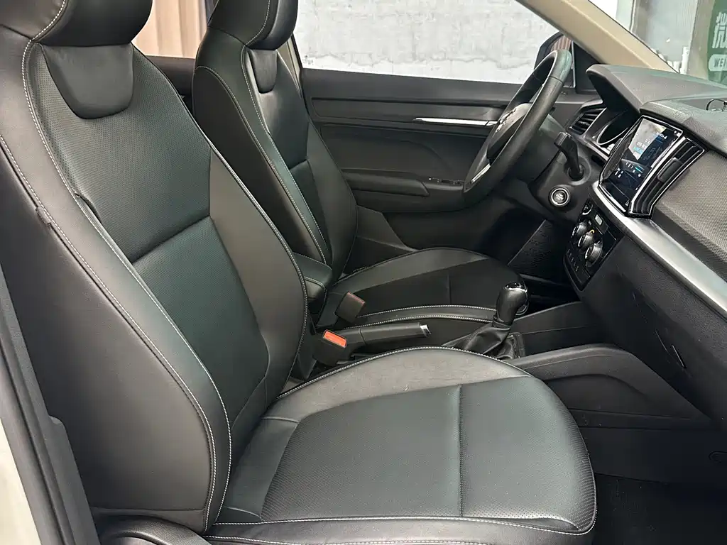 Skoda Kamiq 2022 — фото 12