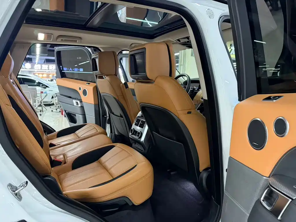 Land Rover Sport 2020 — фото 14