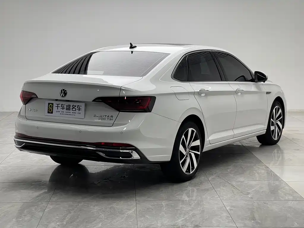 Volkswagen Sagitar 2024