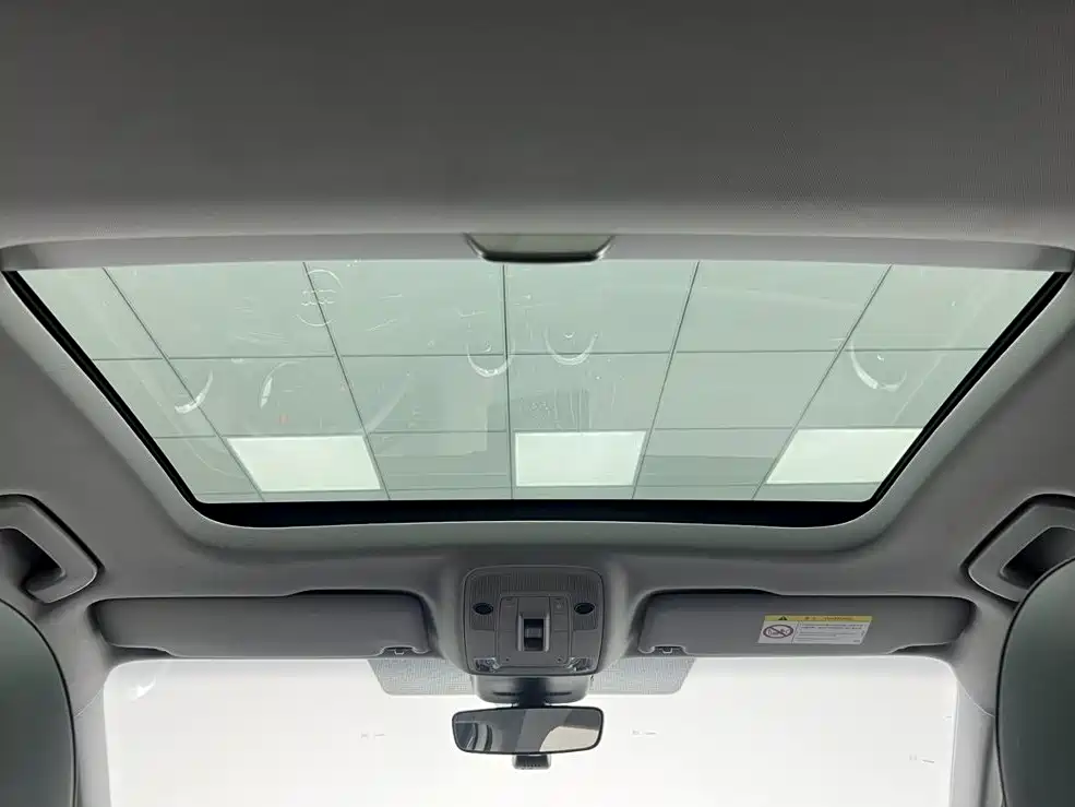 Audi Q2L 2022 — фото 18