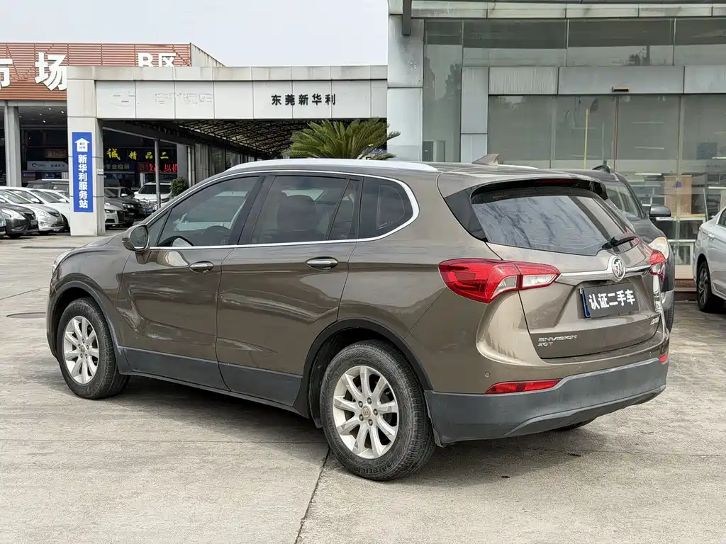 Buick Envision Plus 2018 — фото 12