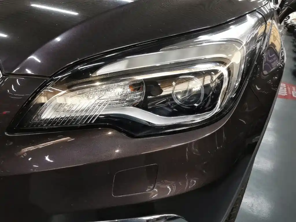 Buick Envision Plus 2016 — фото 24