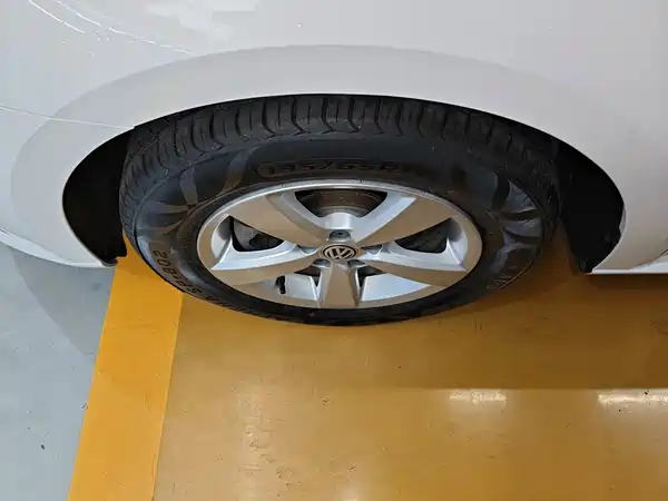 Volkswagen Lavida 2016