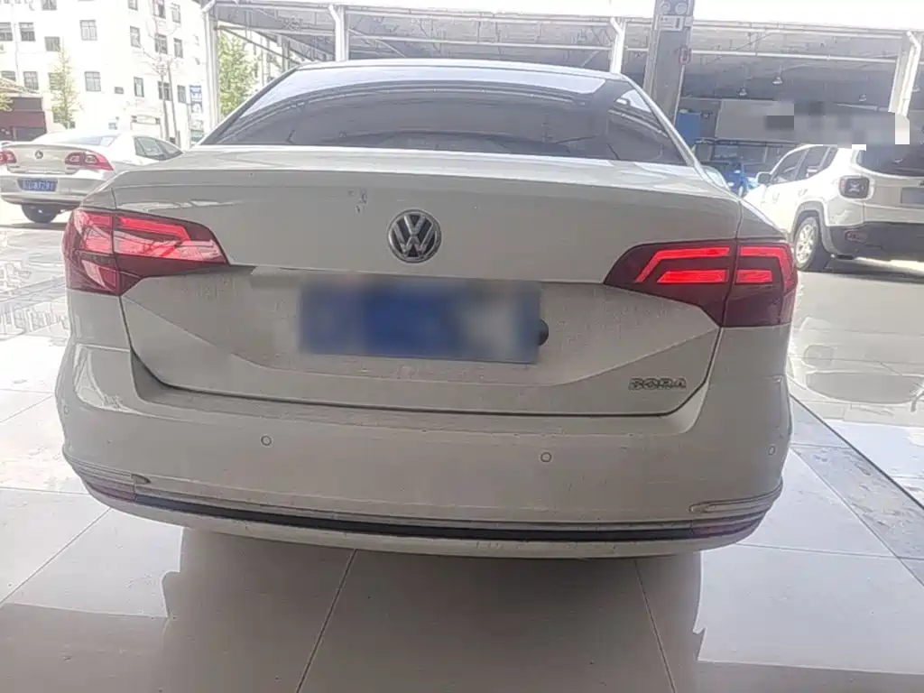 Volkswagen Bora 2016