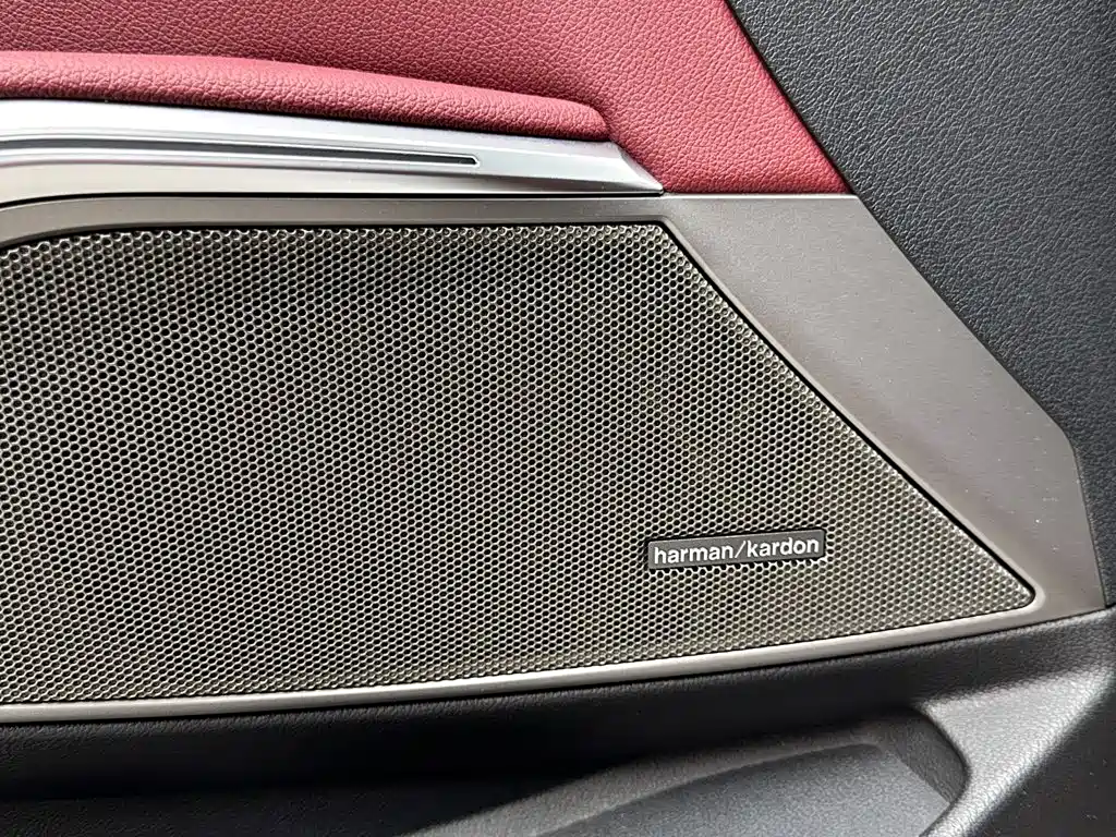 BMW 3 Series 2021 — фото 15