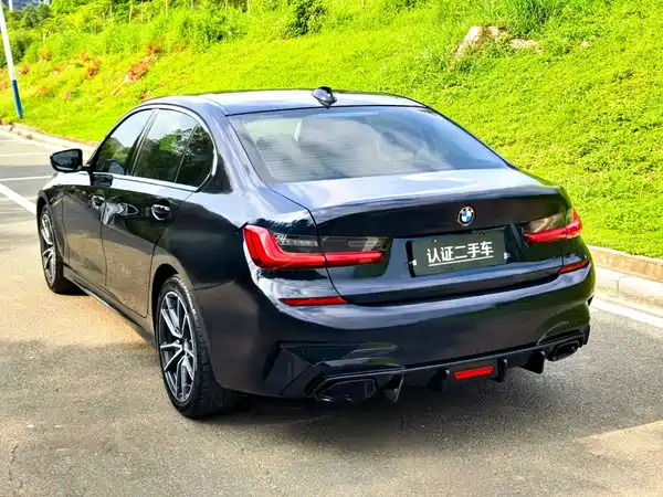 BMW 3 Series 2021