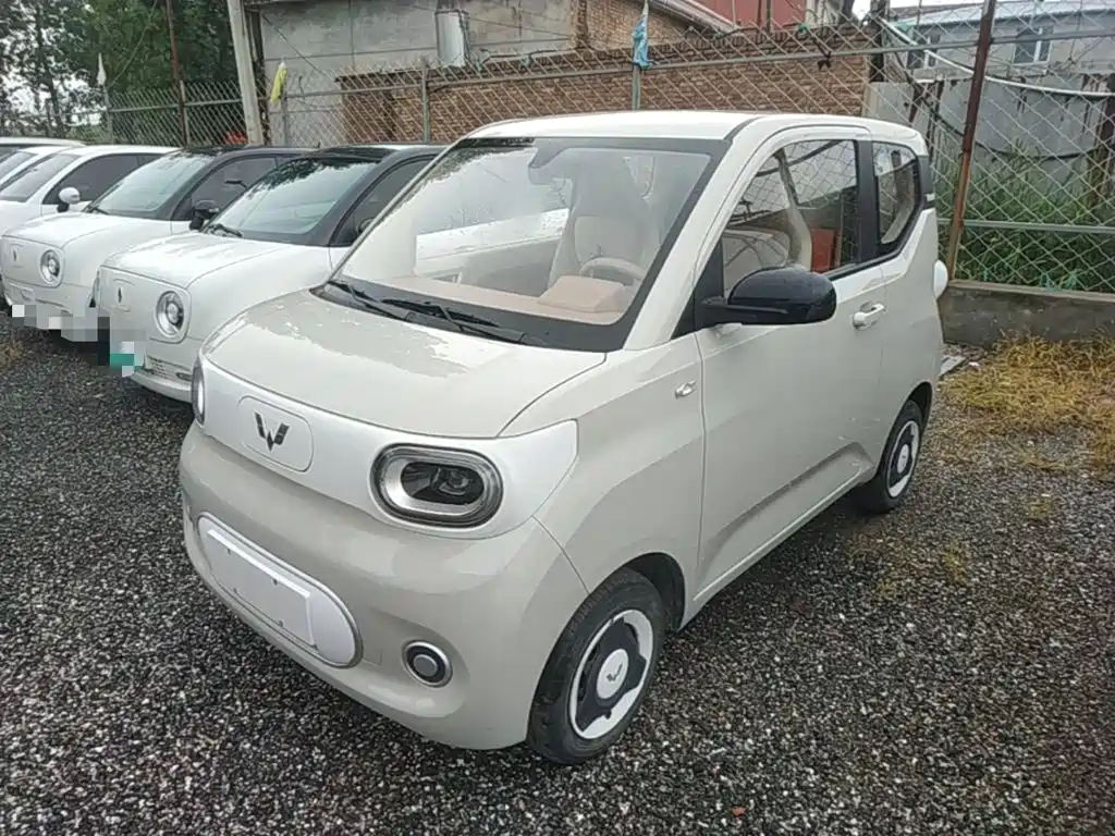 Wuling Hongguang MINIEV 2025