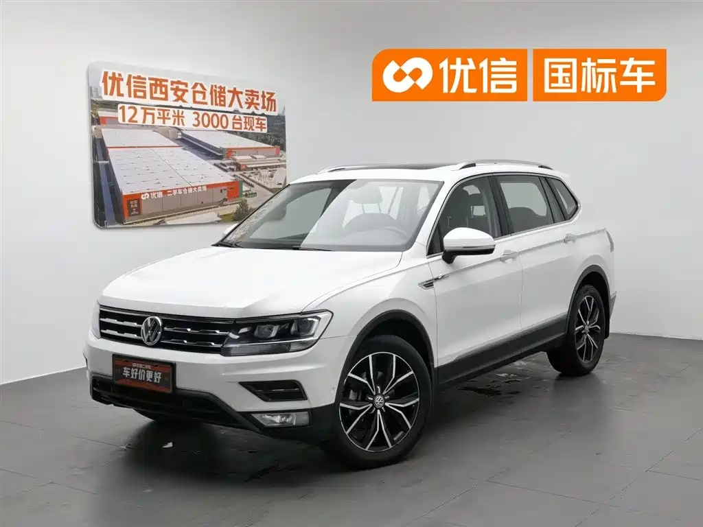 Volkswagen Tiguan L 2019 — фото 1