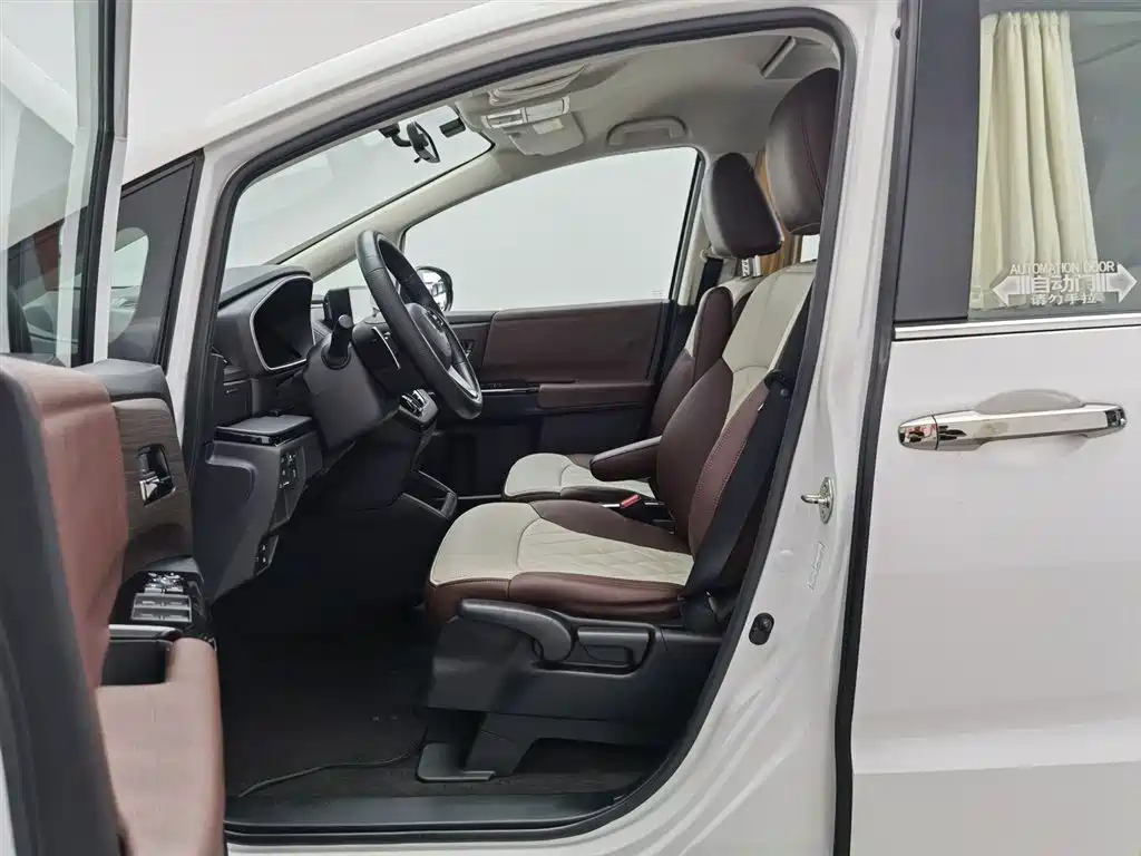 Honda Odyssey 2022 — фото 10