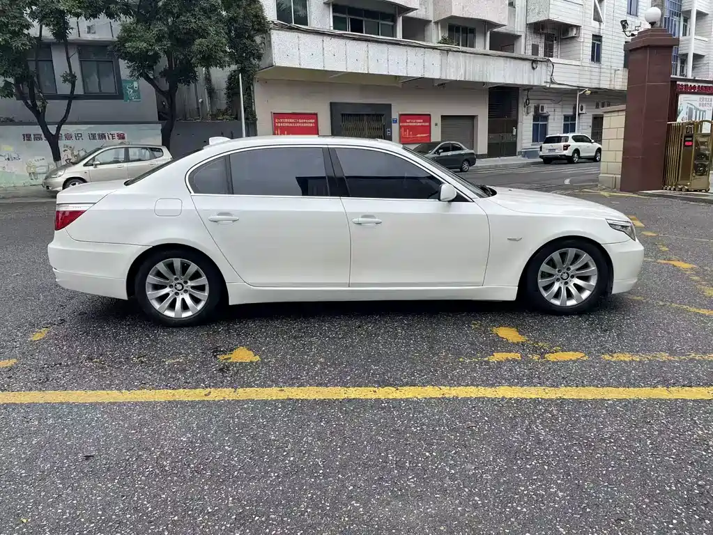 BMW 5 Series 2008