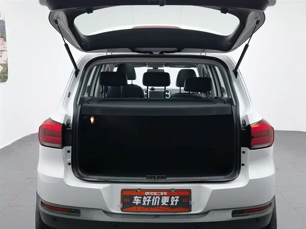 Volkswagen Tiguan 2017 — фото 16