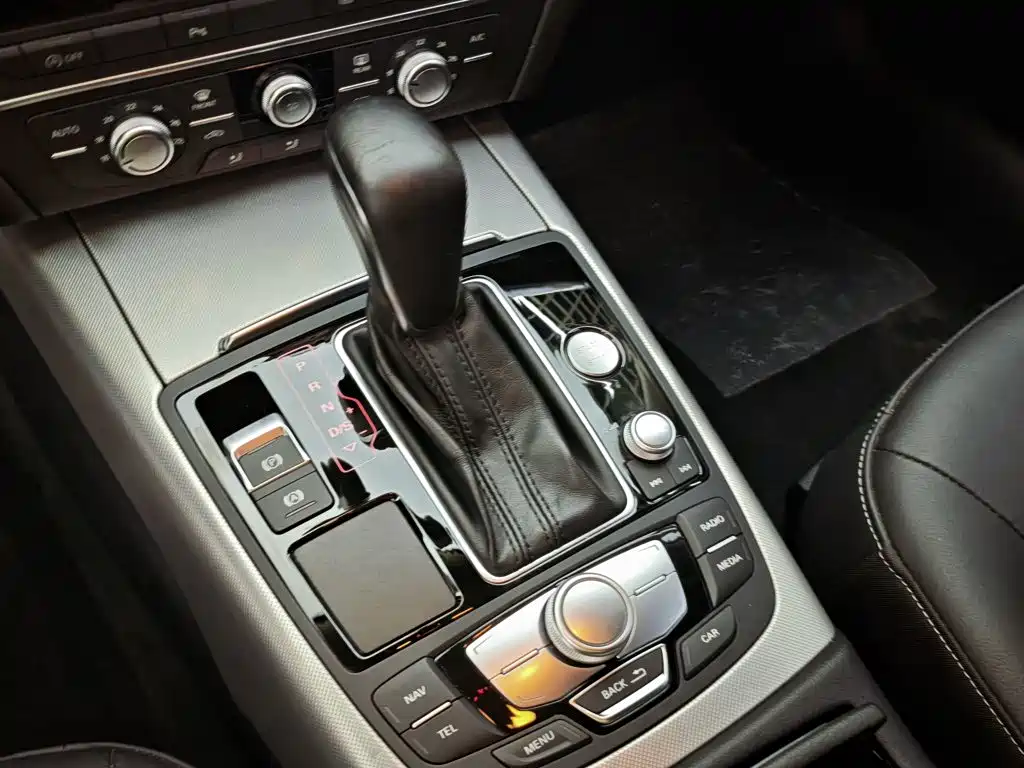 Audi A6L 2018 — фото 12