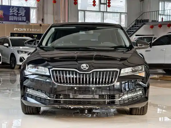 Skoda Superb 2023