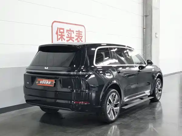 Li Auto L9 2025
