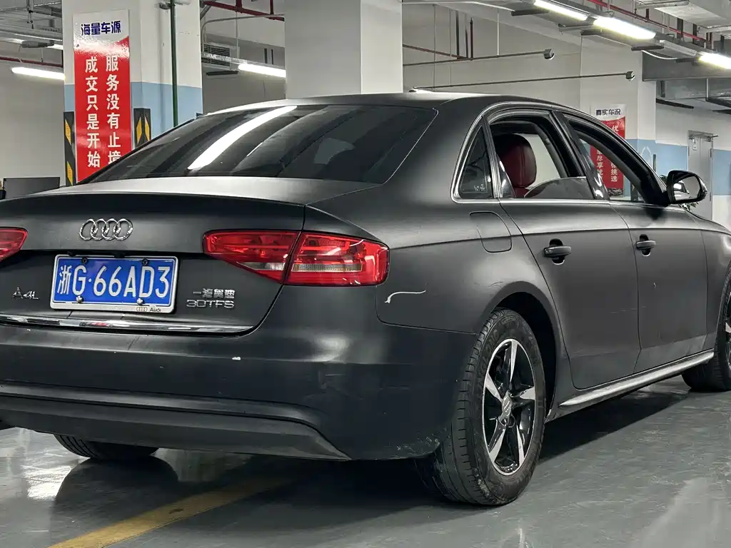 Audi A4L 2015 — фото 2