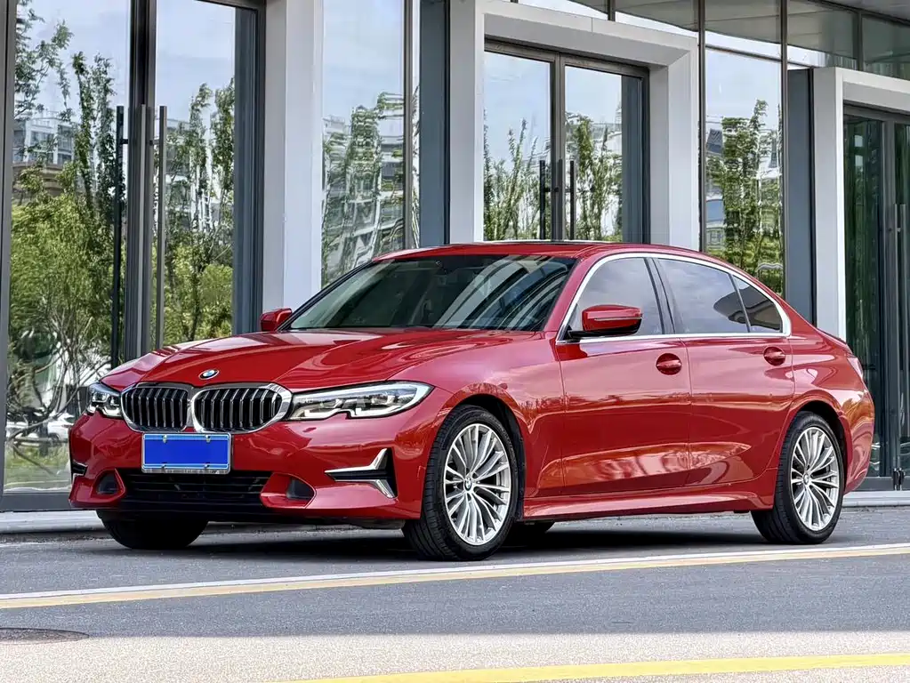 BMW 3 Series 2020 — фото 1