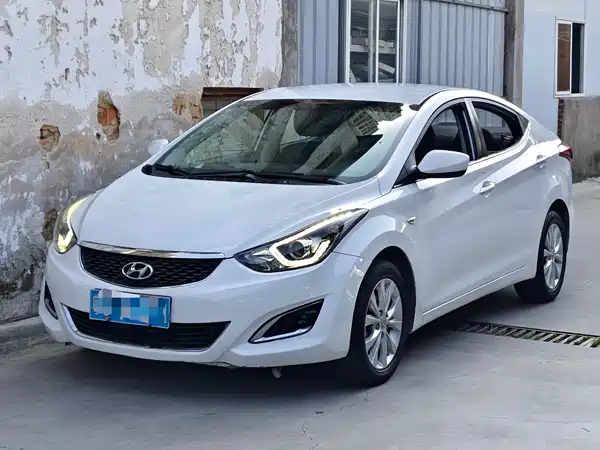 Hyundai Elantra Langdong 2017