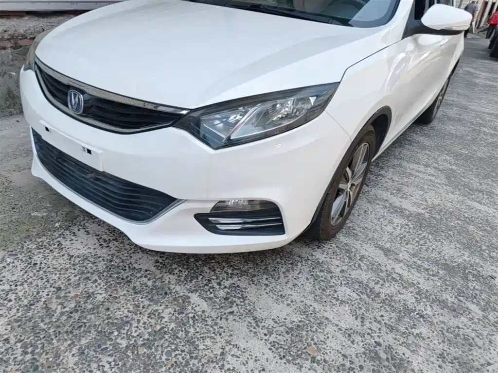 Changan Eado XT 2016 — фото 24