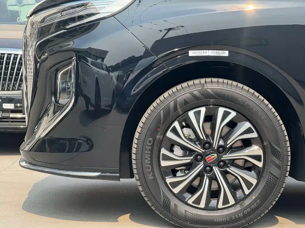 Hongqi HQ9 PHEV 2024 — фото 12