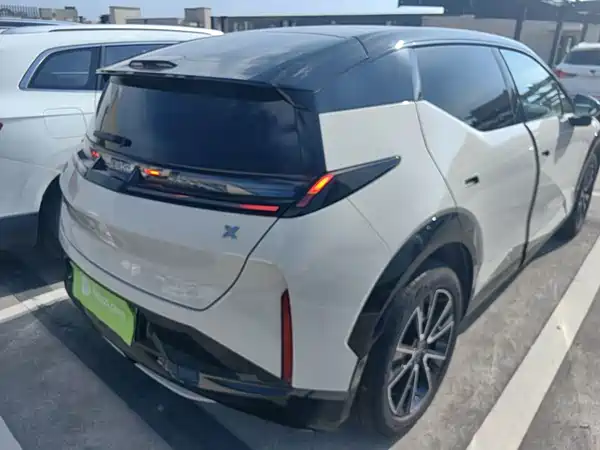 Zeekr X 2024