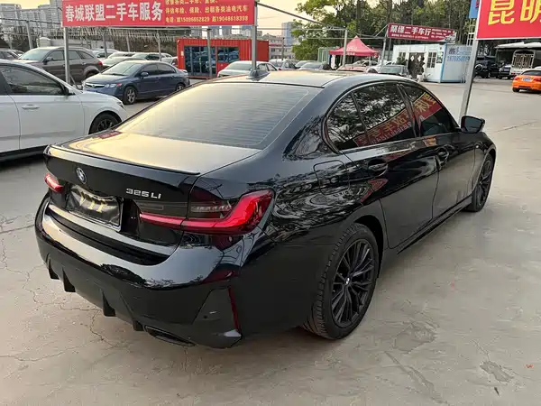 BMW 3 Series 2023