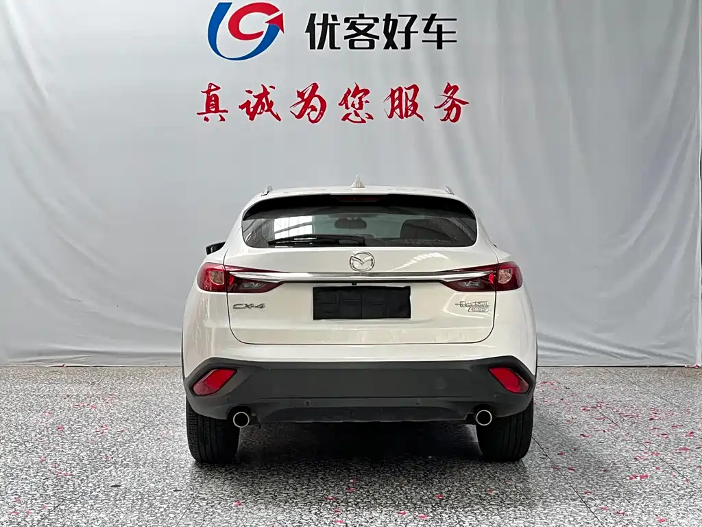 Mazda CX-4 2018 — фото 17