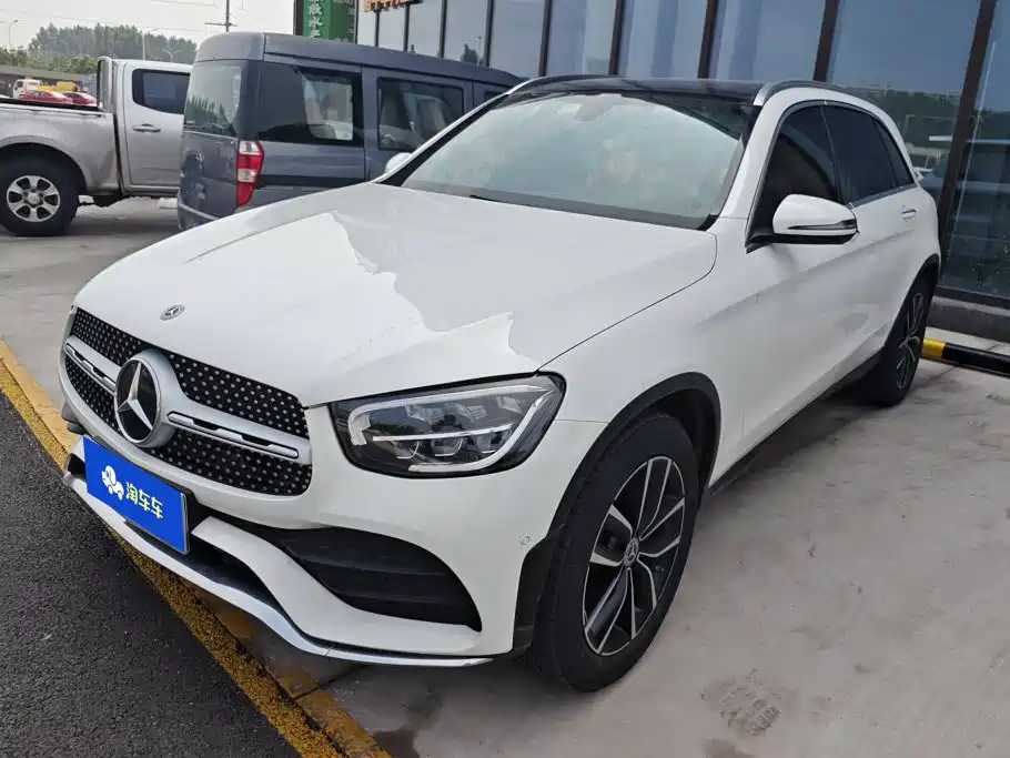 Mercedes-Benz GLC 2023