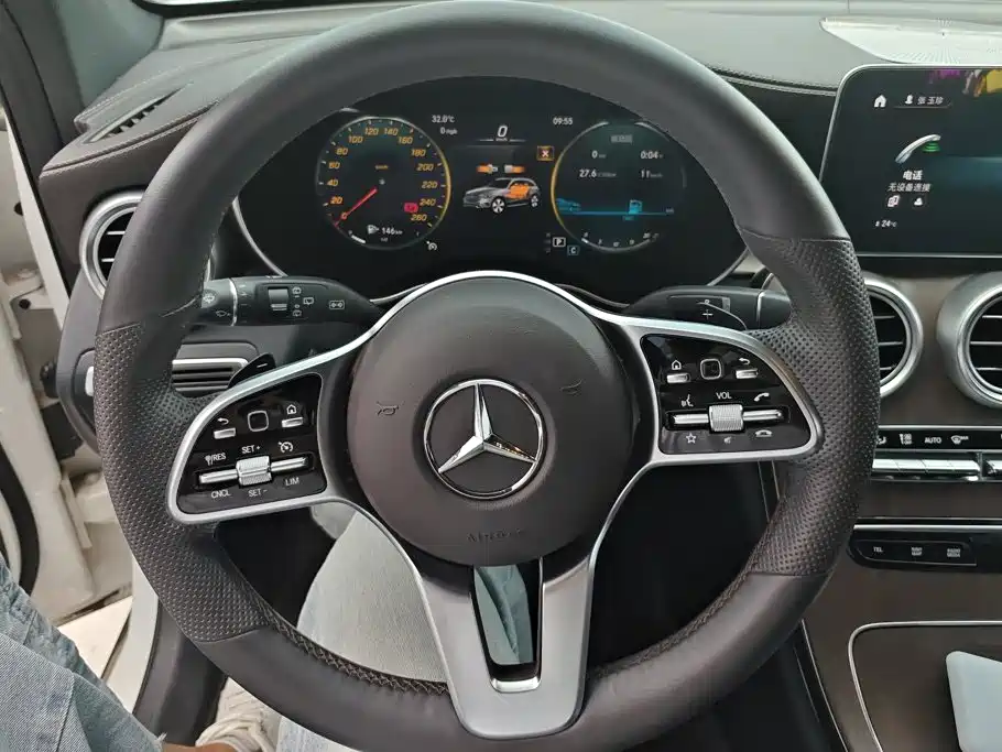 Mercedes-Benz GLC 2023 — фото 15