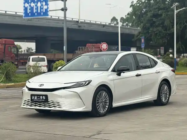 Toyota Camry 2024