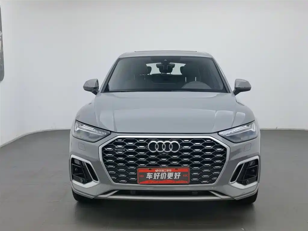 Audi Q5L Sportback 2022 — фото 3