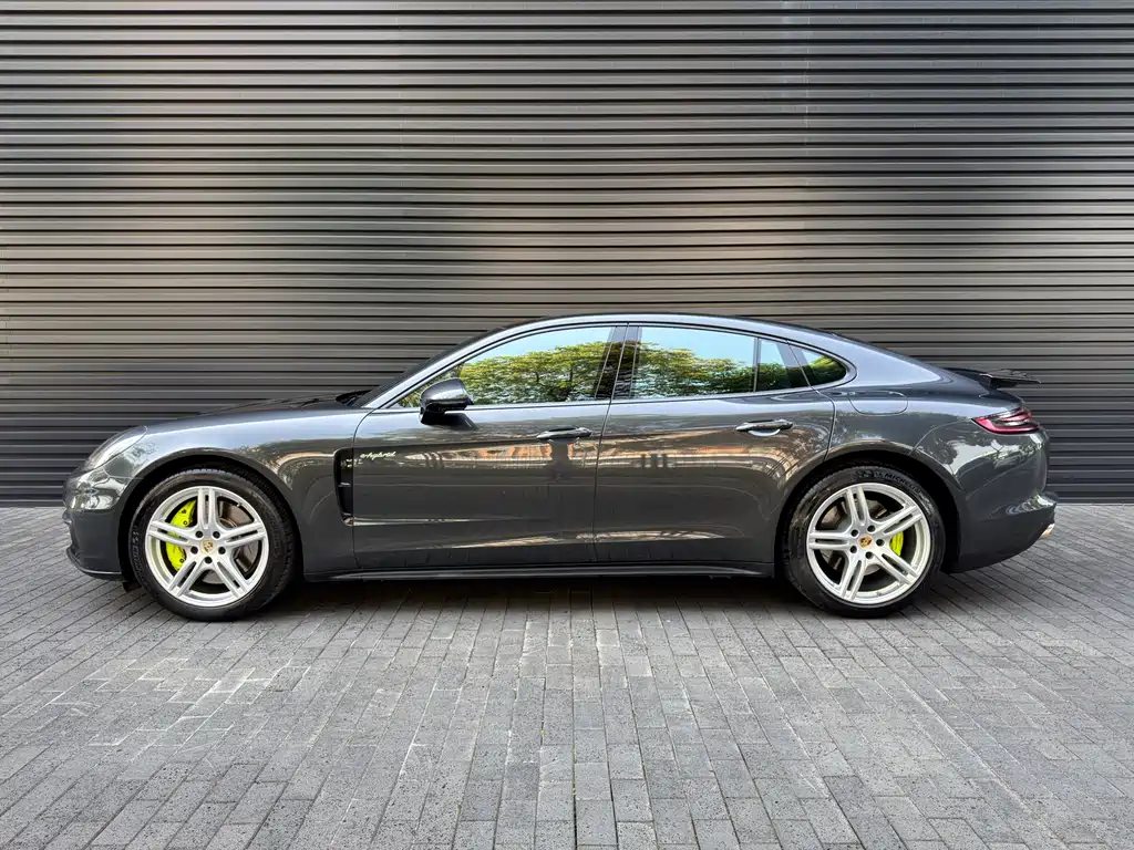 Porsche Panamera Hybrid 2019 — фото 4