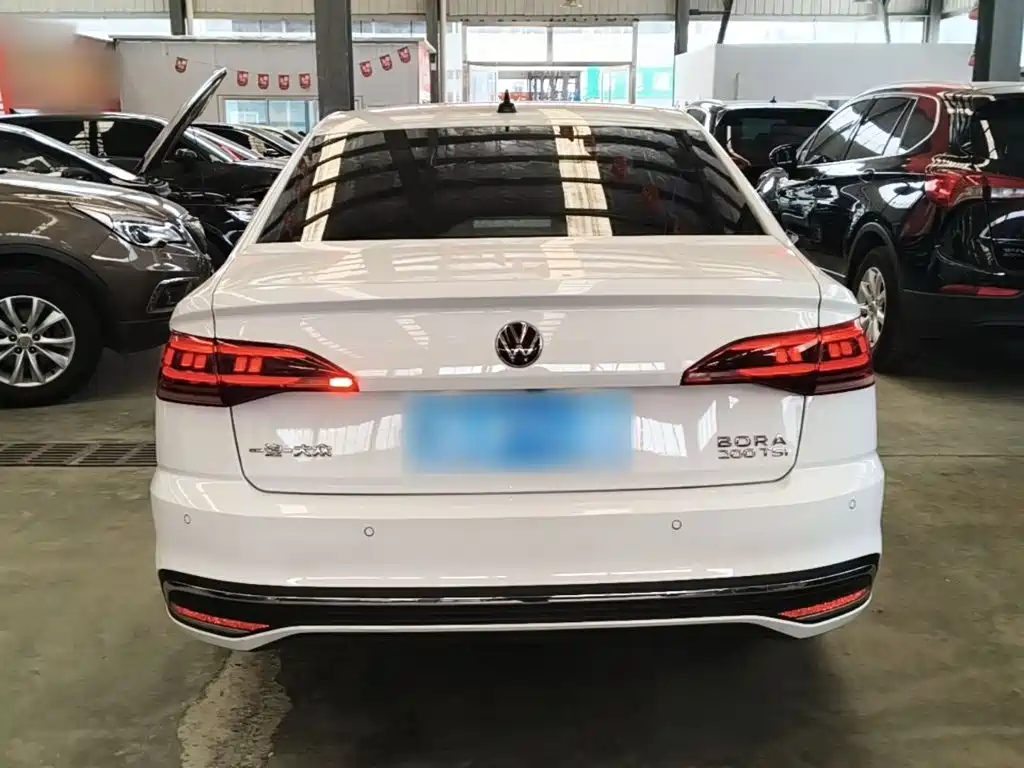 Volkswagen Bora 2024