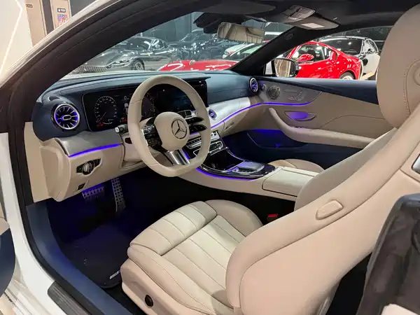 Mercedes-Benz E-Class 2021