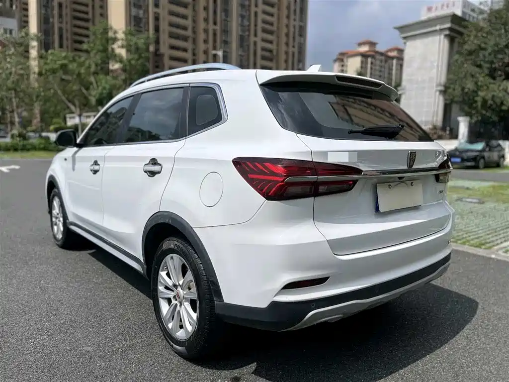 Roewe RX5 2017 — фото 9