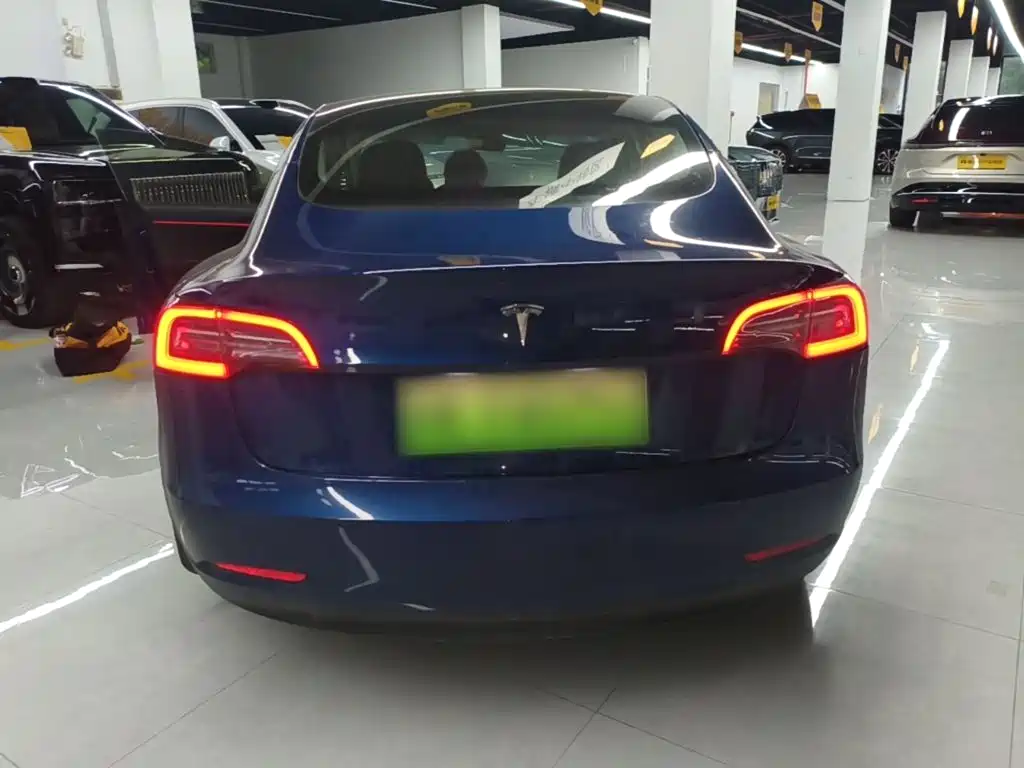 Tesla Model 3 2019 — фото 6