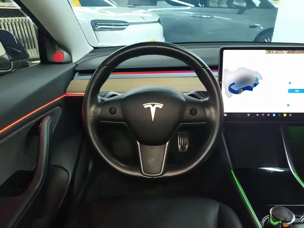Tesla Model 3 2019 — фото 11