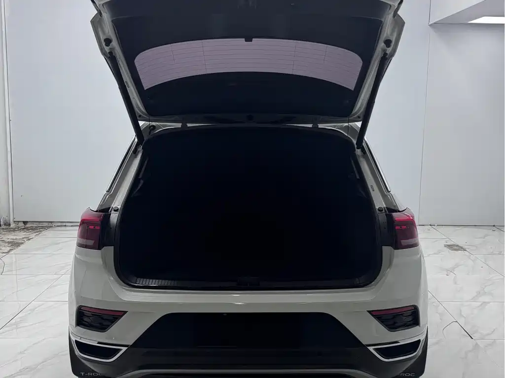 Volkswagen T-Roc 2021 — фото 17