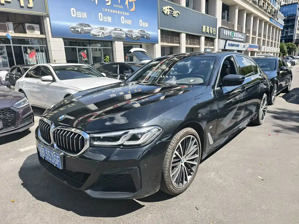 BMW 5 Series 2022