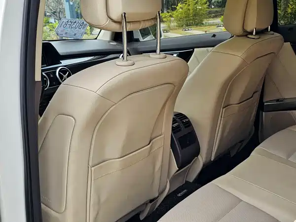 Mercedes-Benz GLK-Class 2015