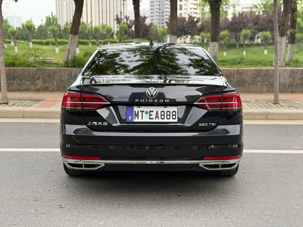 Volkswagen Phideon 2021 — фото 8