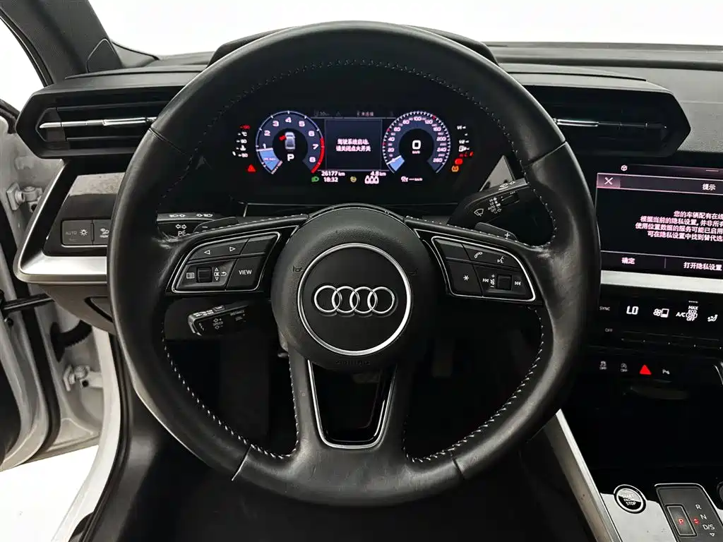 Audi A3 2022 — фото 11
