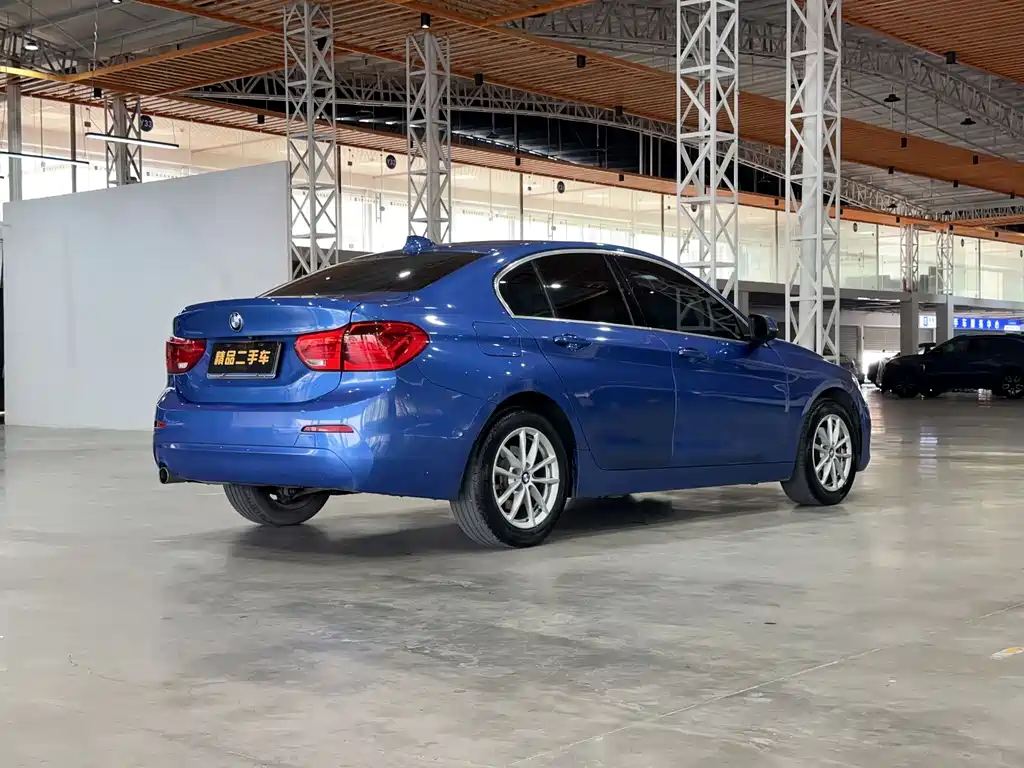 BMW 1 Series 2019 — фото 4