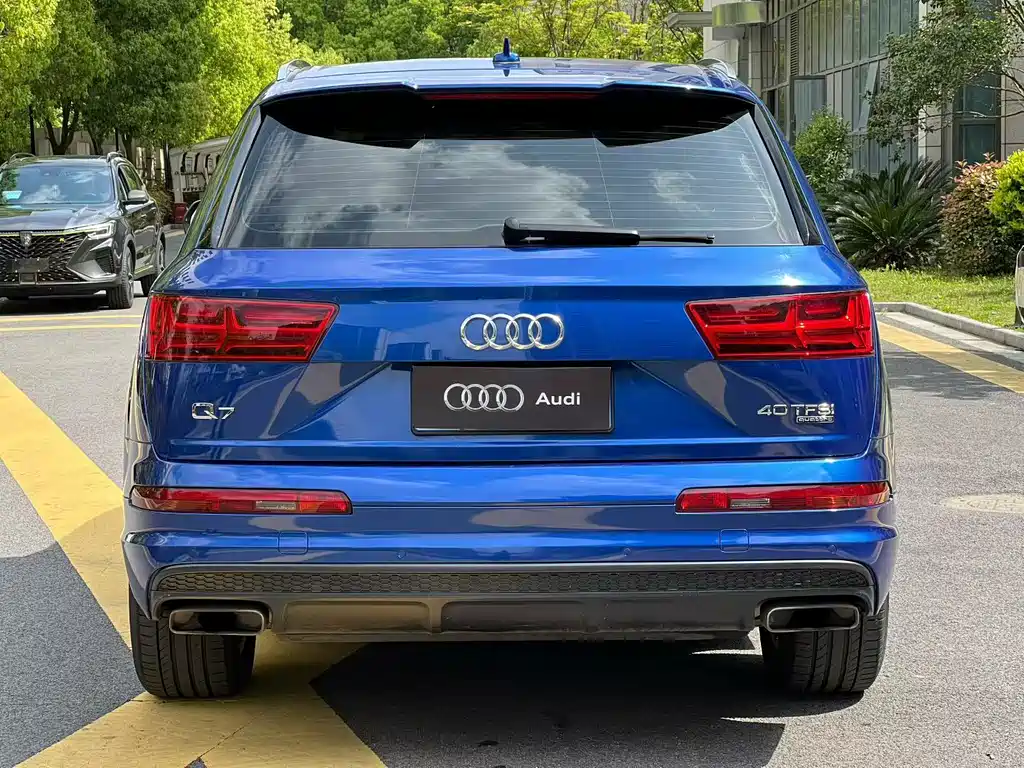 Audi Q7 2017 — фото 4