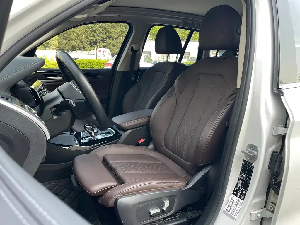 BMW X3 2022 — фото 10