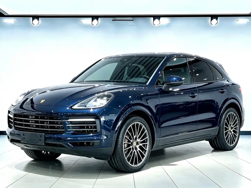 Porsche Cayenne 2023 — фото 1