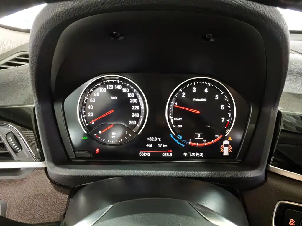 BMW X1 2022 — фото 13