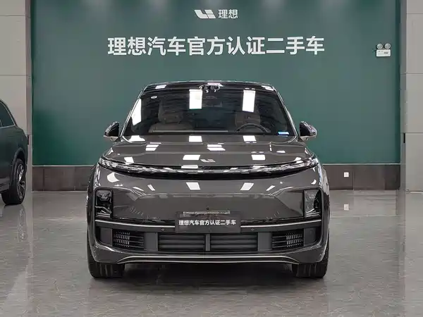 Li Auto L9 2025