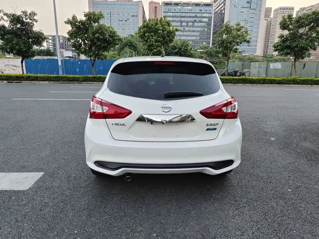 Nissan Tiida 2017