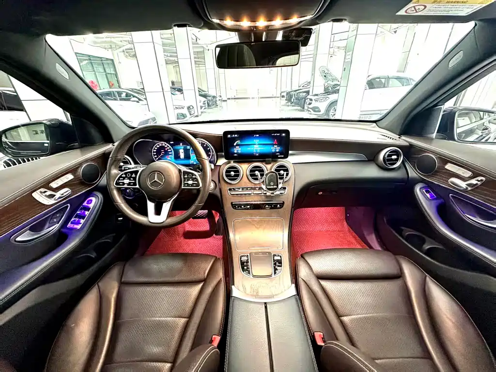 Mercedes-Benz GLC 2021 — фото 3